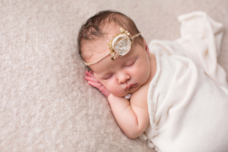 Blog-Dundas-Newborn-Photography-01